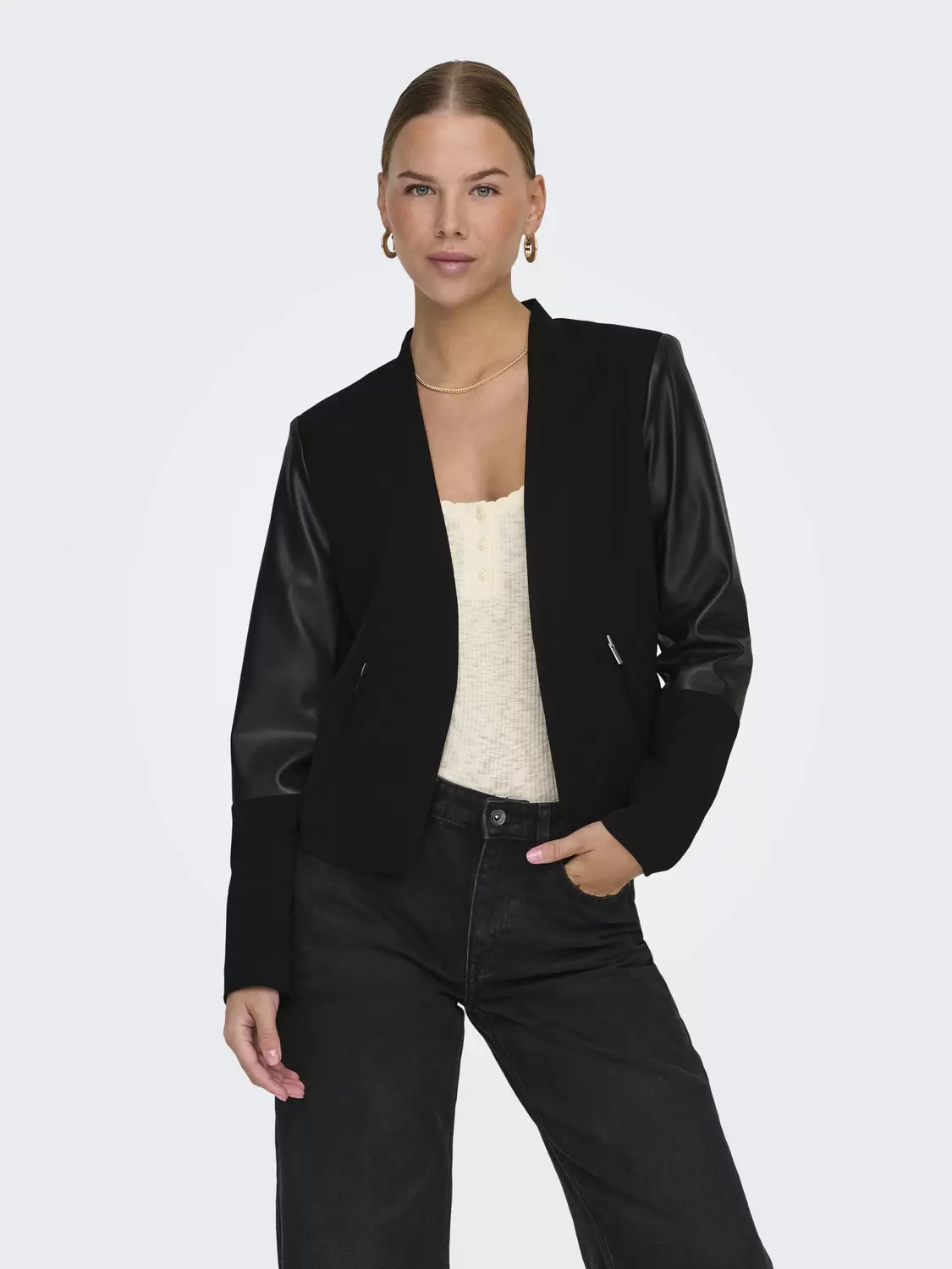ONLFARIDA LIFE L/S ZIP PU DET BLAZER TLR