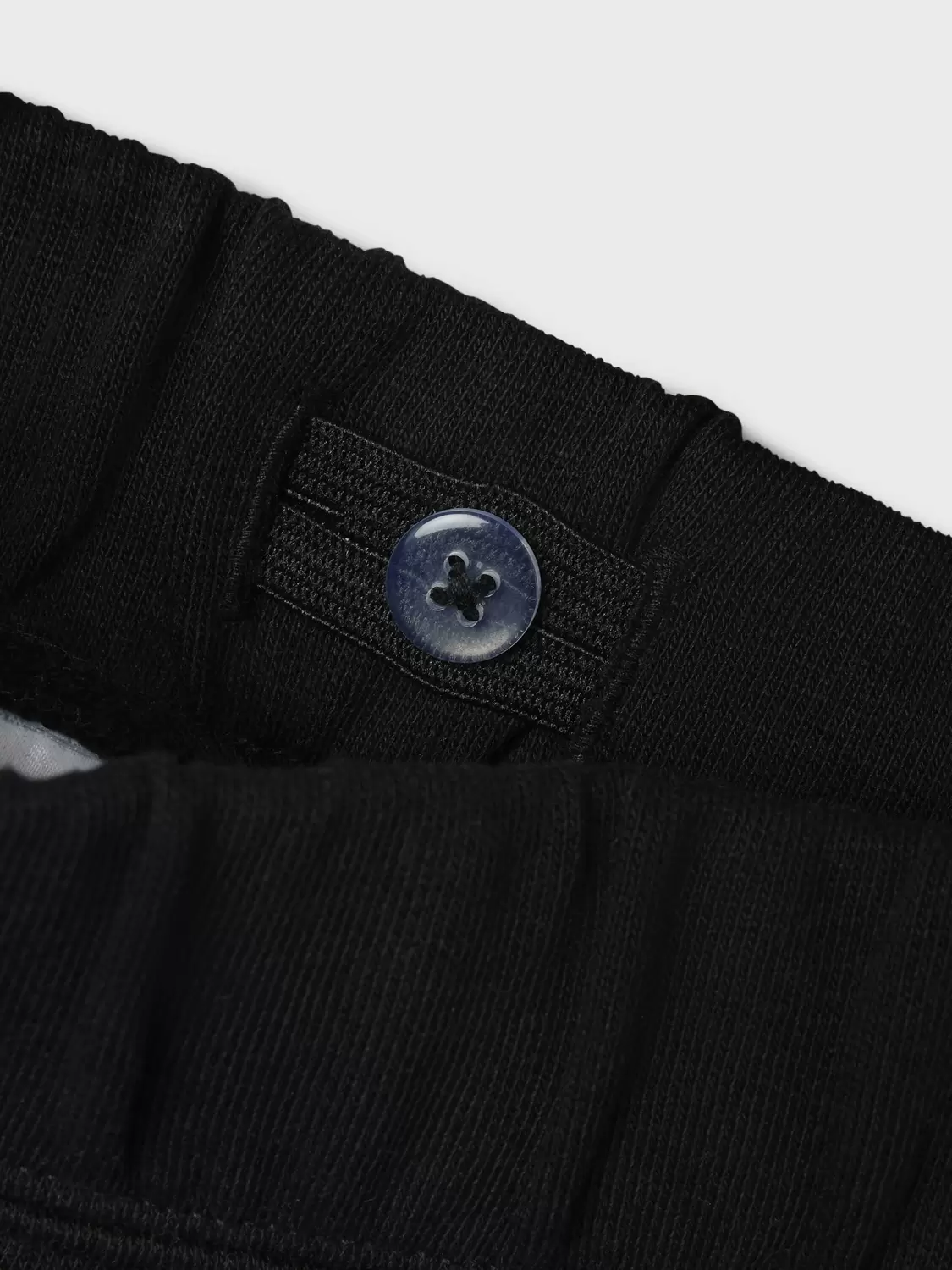 NKNCYBER SWEAT SHORTS UNB NOOS