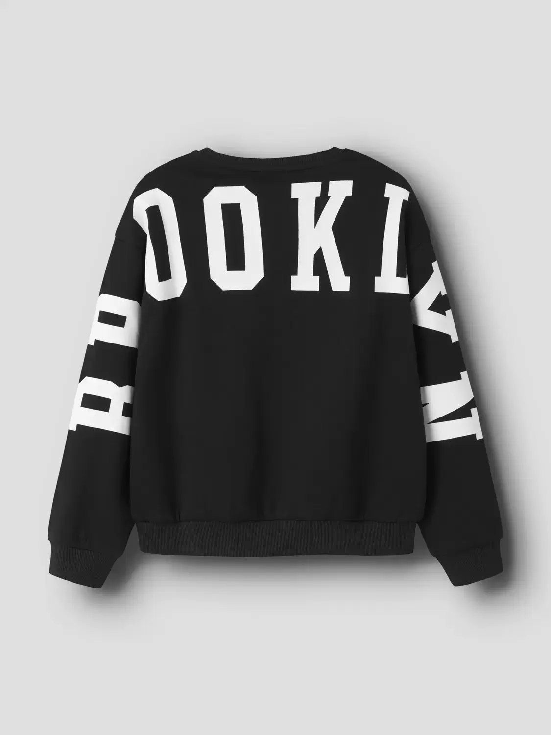 NKFNEVEA RLX SWEAT BRU