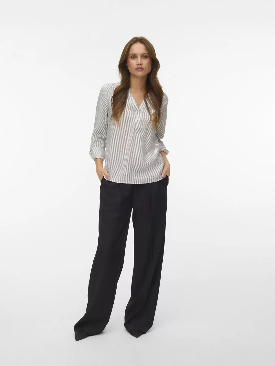 VMKAJA LS V-NECK FOLD-UP TOP WVN female