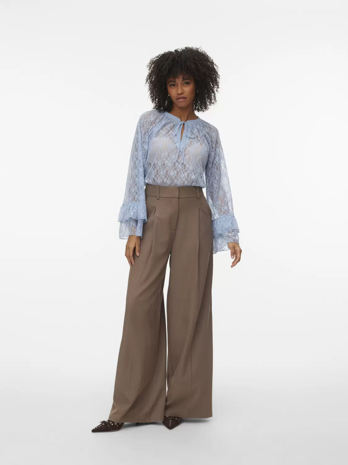 VMLOULOU LACE L FLOUNCE TOP WVN female