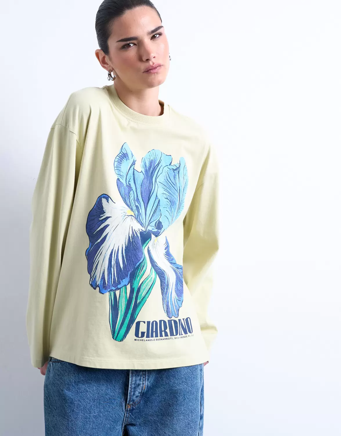 TCARIN L GRAPHIC T-HIRT JR female