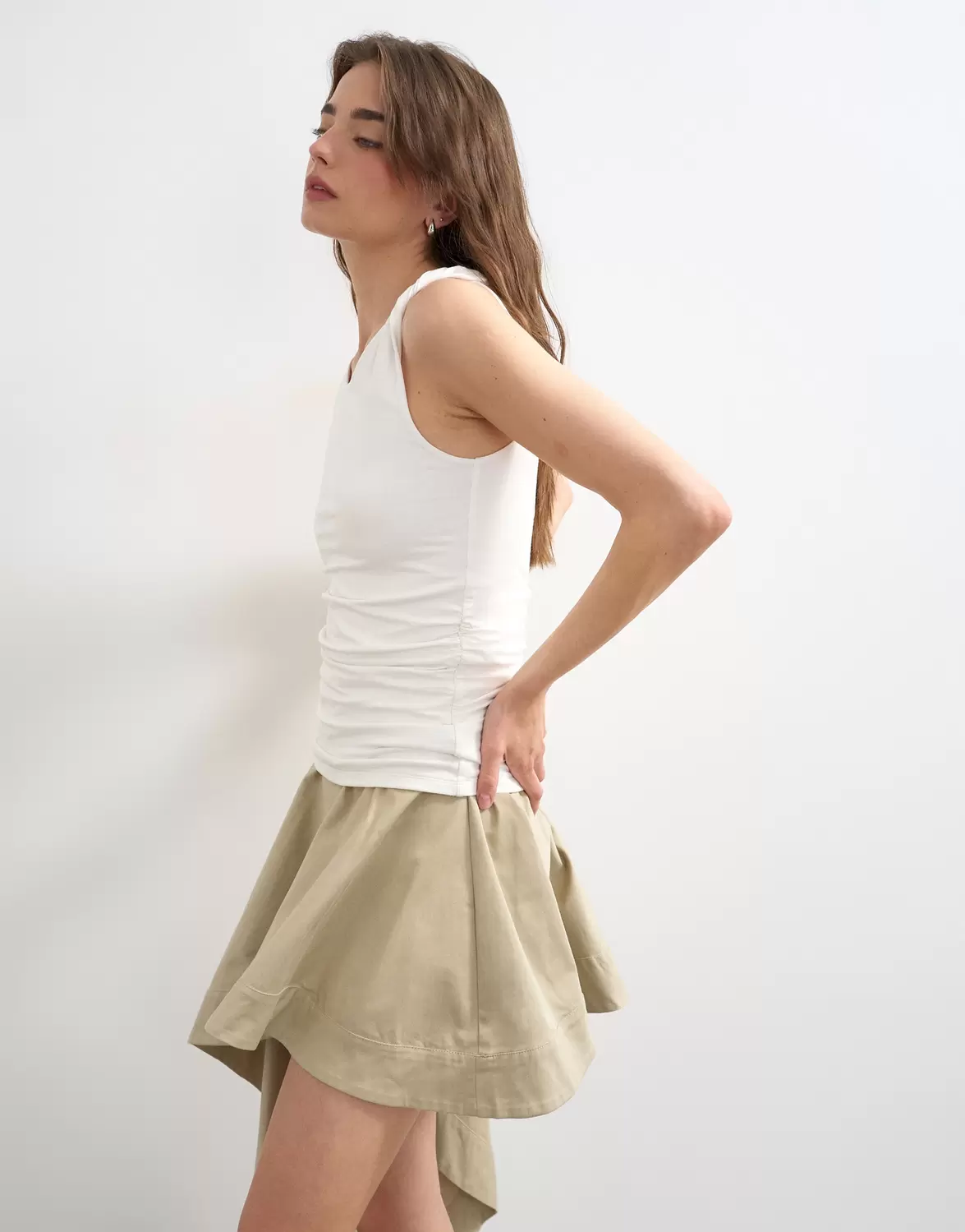 TSKIA SL KNOT DETAIL SIDE TANK VEST female