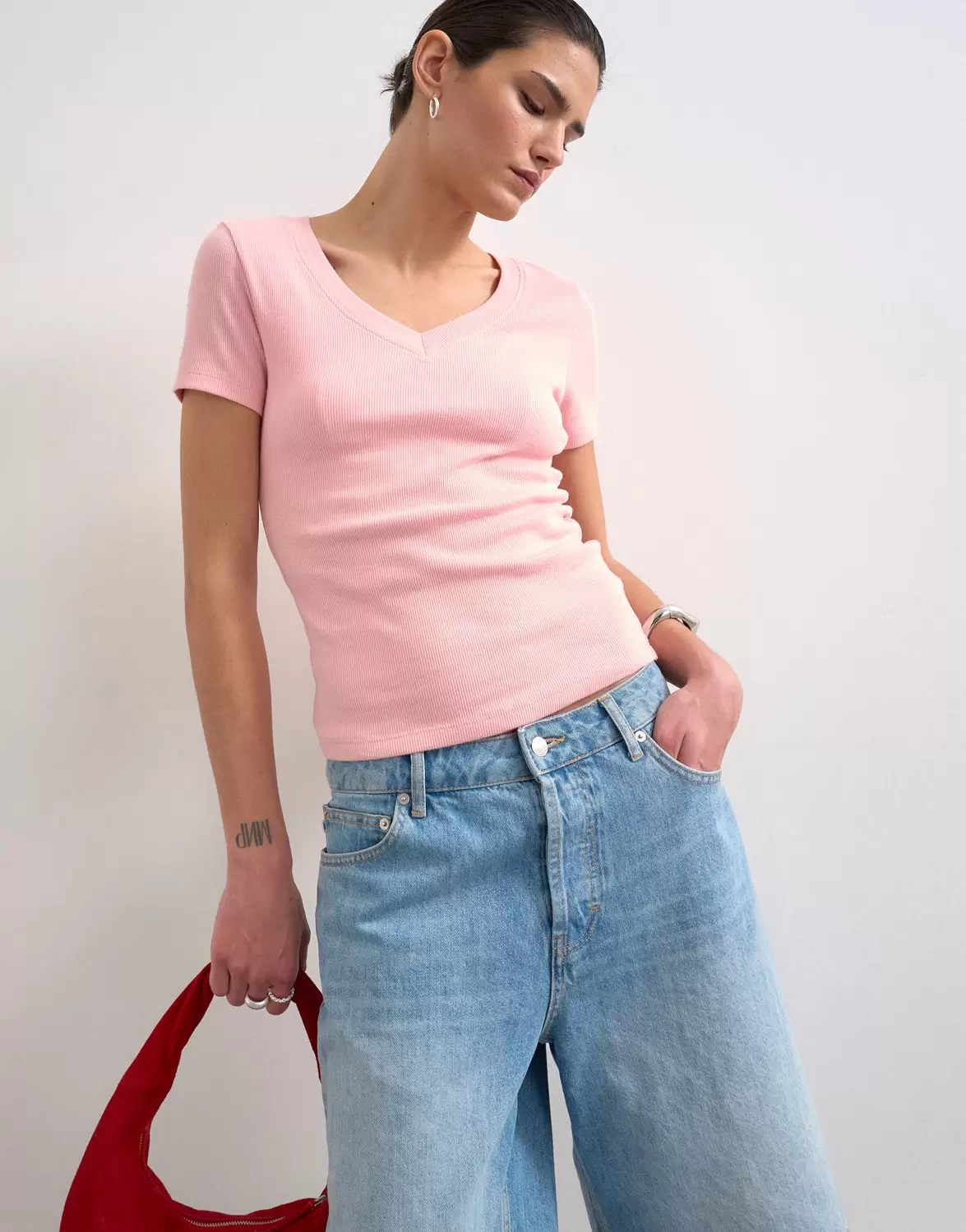 TSKAJSA SS RIB V-NECK TEE JRS female
