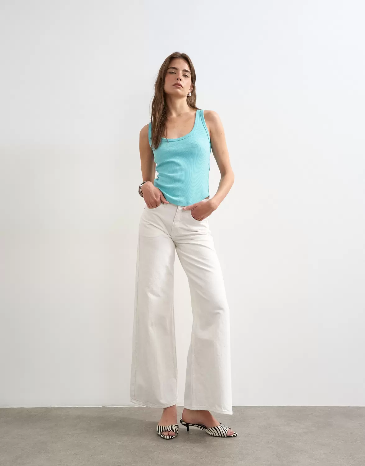 TSBRITT SL RIB SCOOP CURVE HE VEST feale