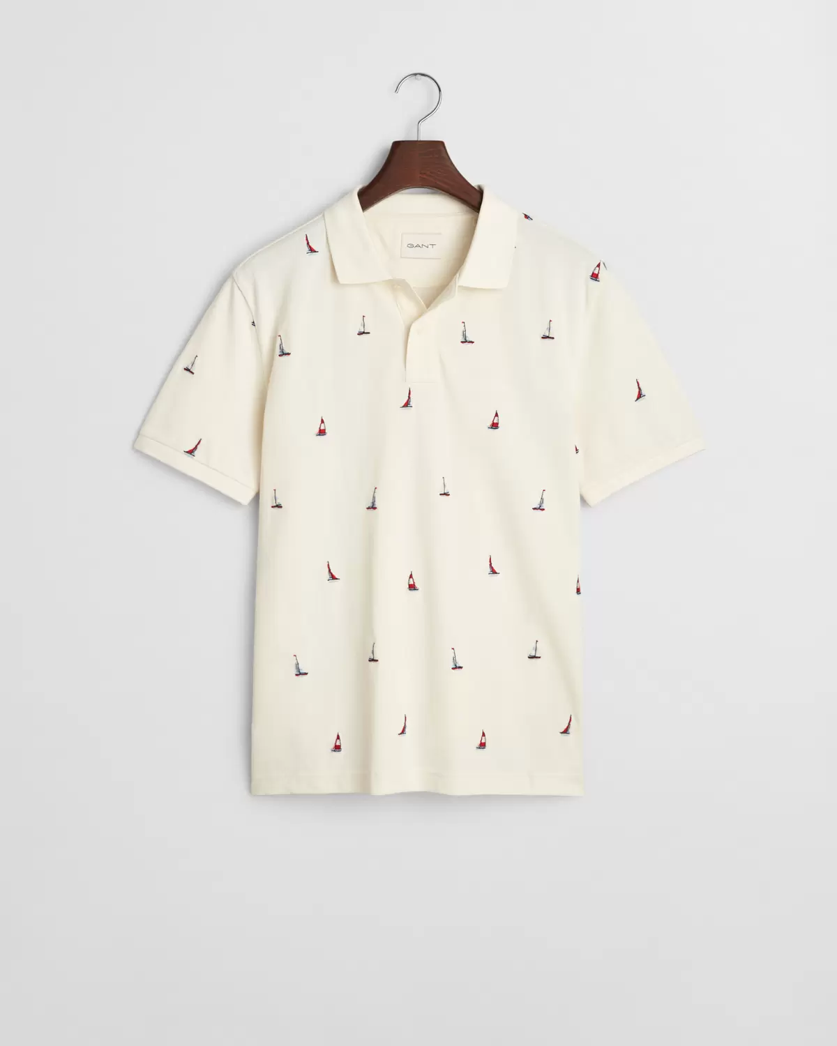 Graphic Poloshirt Boots-Stickerei