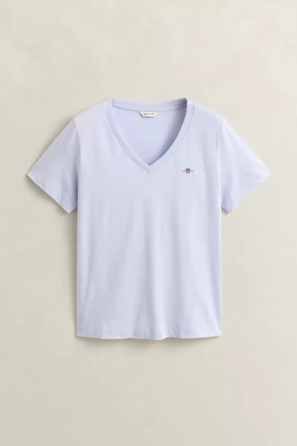 REG SHIELD SS V-NECK T-SHIRT female