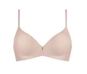 Body Make-Up Essentials P 01