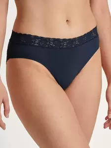 Slip, regular cut