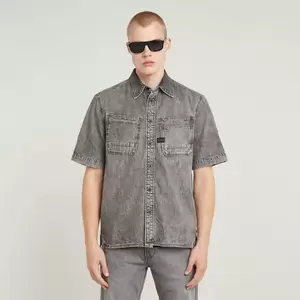 Slanted double pocket regular shirt s-s