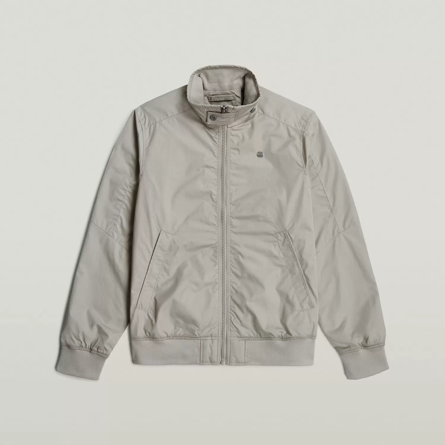 Track jkt