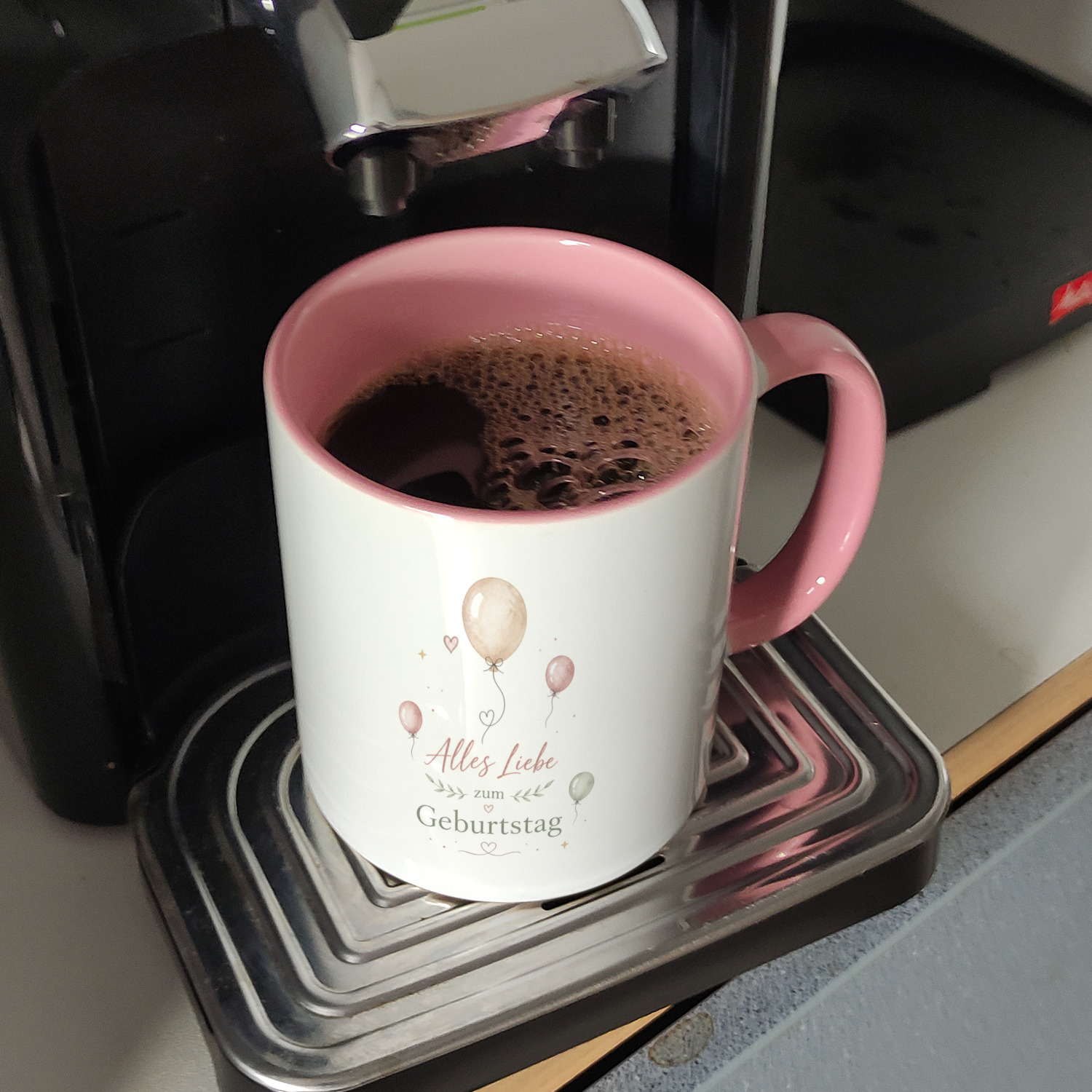 Kaffeebecher in rosa Alles Liebe zum Geburtstag - Ballons Tasse – Ansicht 7