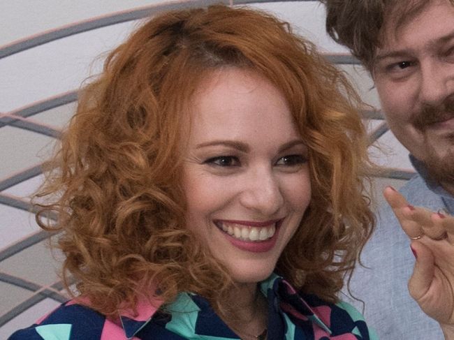 Manžel má online dating profilov