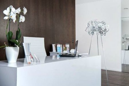 Check best treatment prices in Poland at Dr Turowski Hair Restoration Clinic