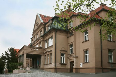 Найти лучшие цены на лечение неврологической реабилитации в Клинике Малвазинки