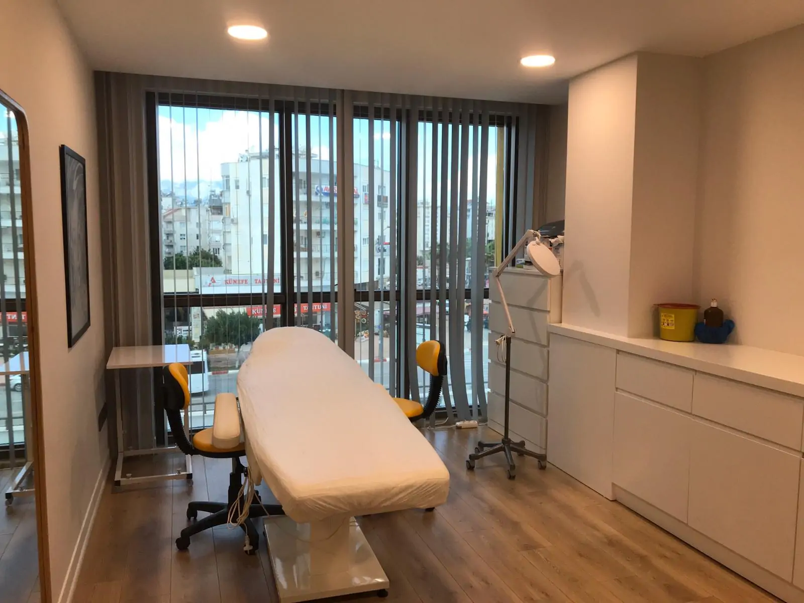 SALUSS Hair Transplantation Clinic