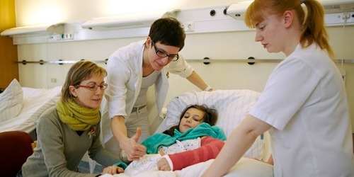 Пациентка в детской травматологии