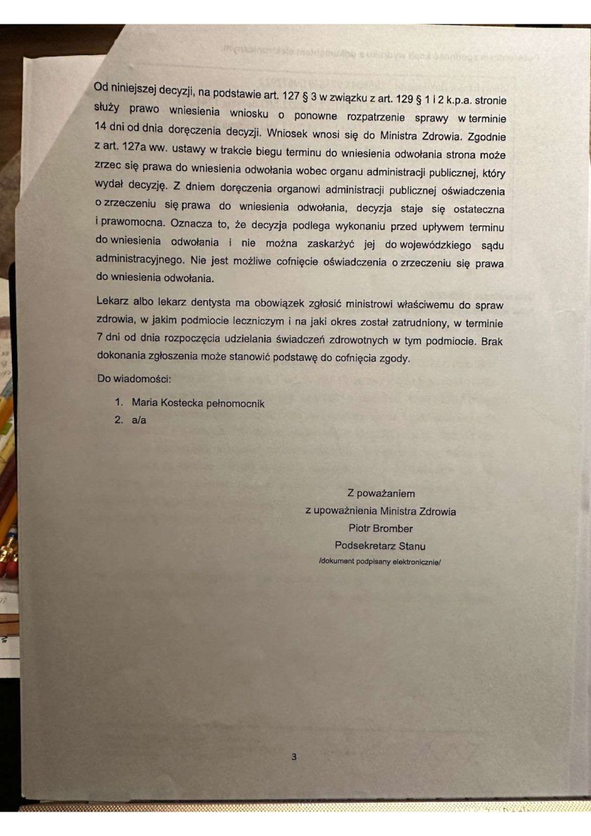 خطاب قرار وزارة الصحة لخدمة Todurova Health Service موقع من Piotr Bromber