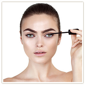 Eyelash Acitvating Serum Anwendung Eyelash Acitvating Serum Anwendung