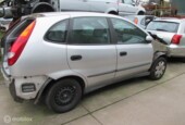 Onderdelen Nissan Almera Tino 1.8 Visia 2005