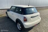 Mini Mini R56 1.4 BENZINE One  ALLEEN VOOR ONDERDELEN