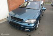 Opel Astra Wagon 2.2-16V Sport Edition in onderdelen