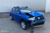 Dacia Sandero 0.9 TCe Stepway  ALLEEN ONDERDELEN
