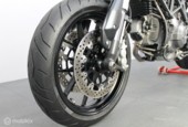 Ducati Hypermotard 796