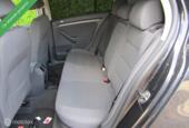 Volkswagen Golf 1.6 FSI Trendline Business onderdelen