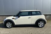 Mini Mini R56 1.4 BENZINE One  ALLEEN VOOR ONDERDELEN