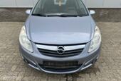 Opel Corsa D 1.2-16V  KELURCODE 4A4 163 ALLEEN ONDERDELEN