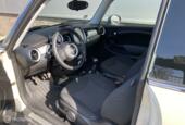 Mini Mini R56 1.4 BENZINE One  ALLEEN VOOR ONDERDELEN