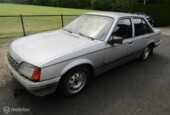 alle onderdelen Opel Rekord GL 2.2i 1985