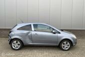 Opel Corsa D 1.2-16V  KELURCODE 4A4 163 ALLEEN ONDERDELEN