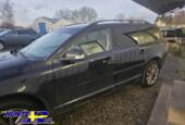 Volvo V70 2.4D Momentum Kleurcode 452