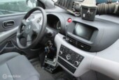 Onderdelen Nissan Almera Tino 1.8 Visia 2005
