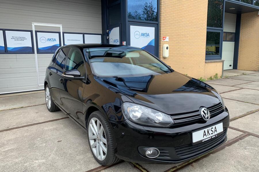 Volkswagen Golf 6 1.2 TSI 105 pk DSG | 18 inch | Inparkeren