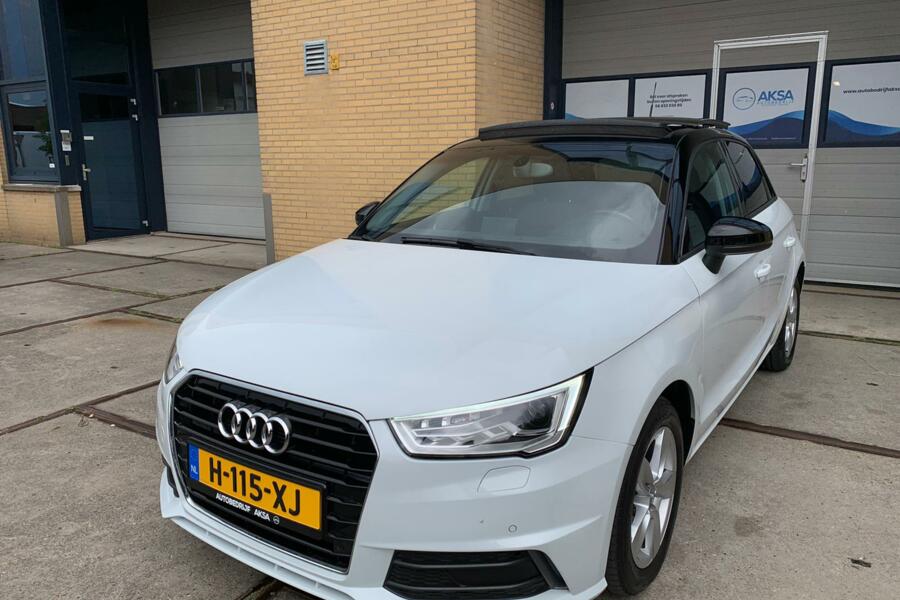 Audi A1 Sportback 1.0 TFSI | Panoramadak | S-Tronic | S-Line