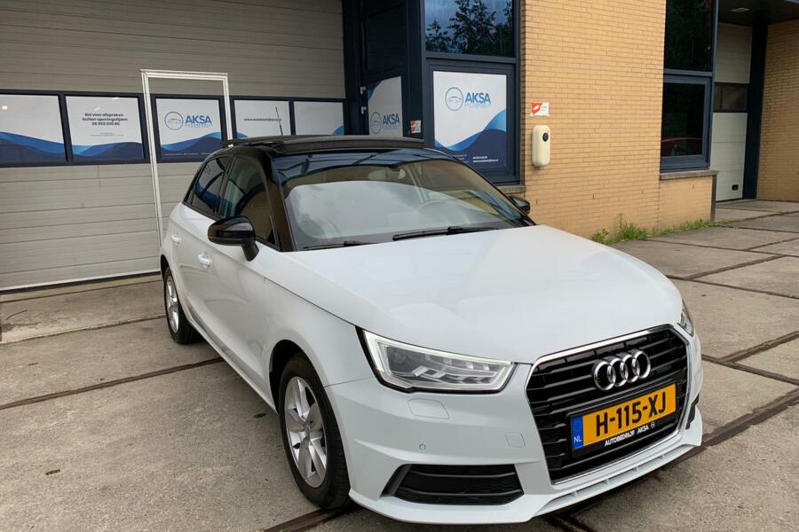 Audi A1 Sportback 1.0 TFSI | Panoramadak | S-Tronic | S-Line