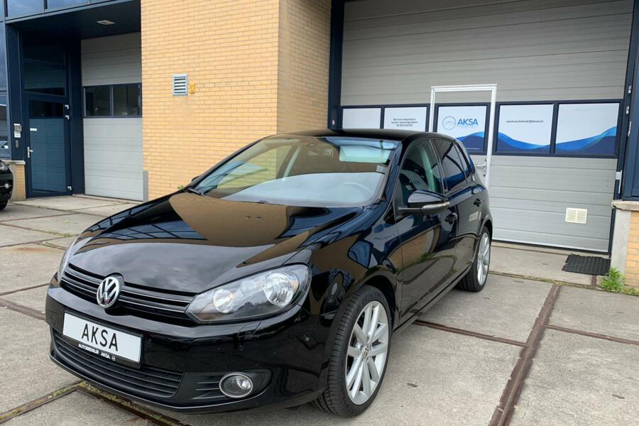 Volkswagen Golf 6 1.2 TSI 105 pk DSG | 18 inch | Inparkeren