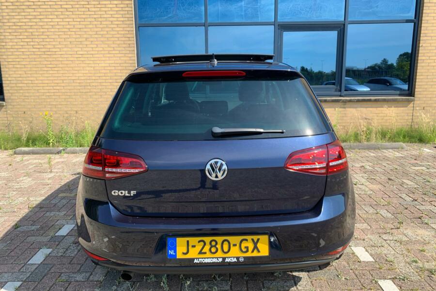 Volkswagen Golf 7 1.2 TSI Highline 105 pk Panodak Xenon Led