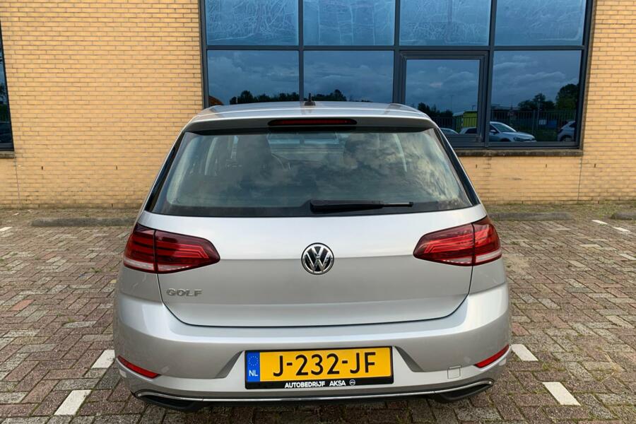 Volkswagen Golf 1.0 TSI DSG 2018 Comfortline Garantie