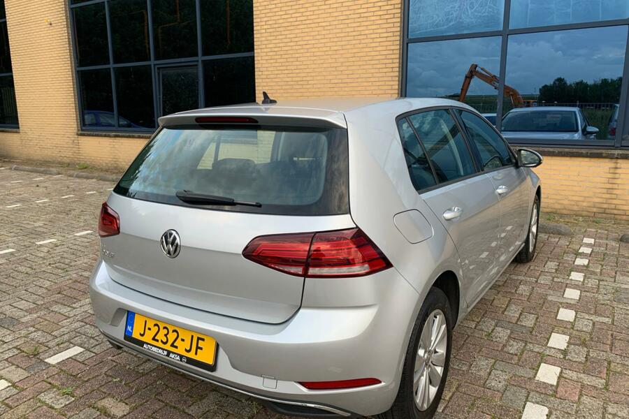 Volkswagen Golf 1.0 TSI DSG 2018 Comfortline Garantie