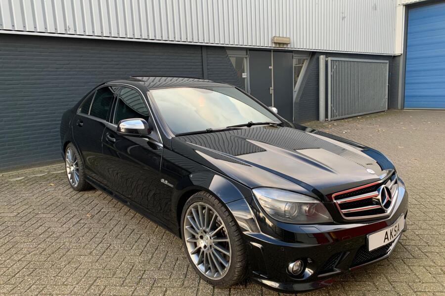 Mercedes C-klasse 63 AMG 487pk Performance Package Schuifdak