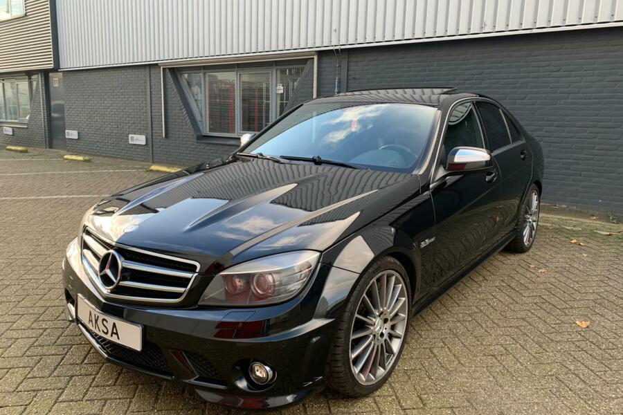 Mercedes C-klasse 63 AMG 487pk Performance Package Schuifdak
