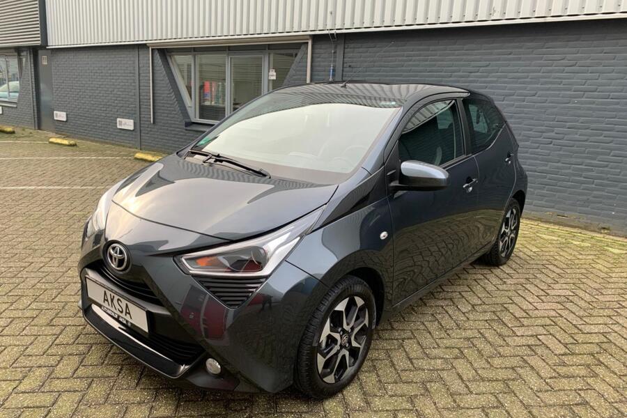 Toyota Aygo 1.0 VVTi x-joy | Camera | Sportvelgen | Garantie