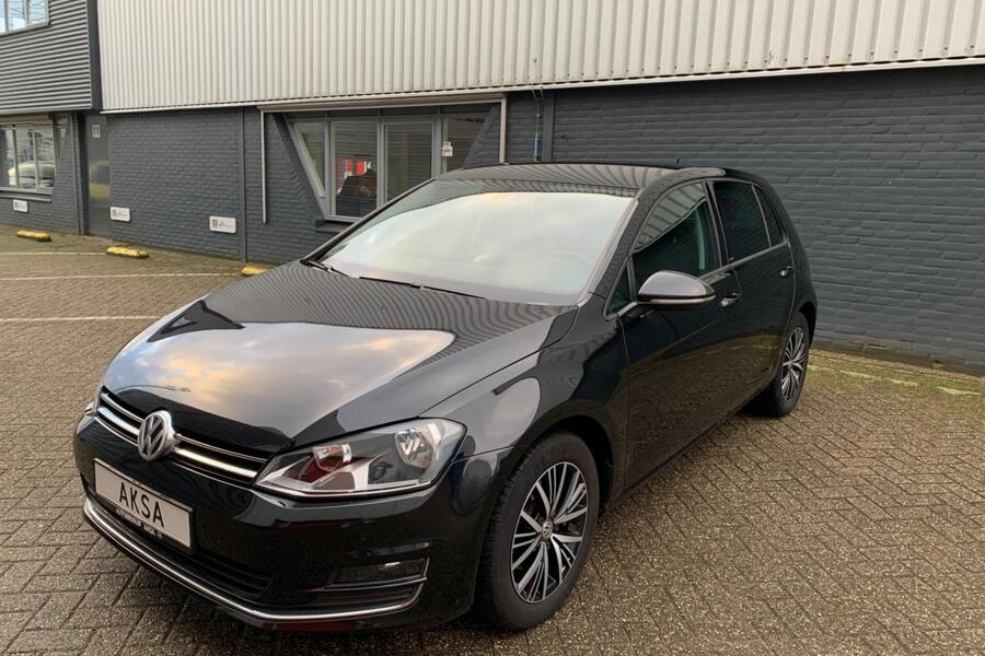 Volkswagen Golf 1.4 TSI 150pk ACT Highline DSG Automaat Navi