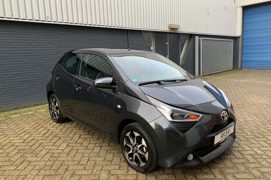 Toyota Aygo 1.0 VVTi x-joy | Camera | Sportvelgen | Garantie
