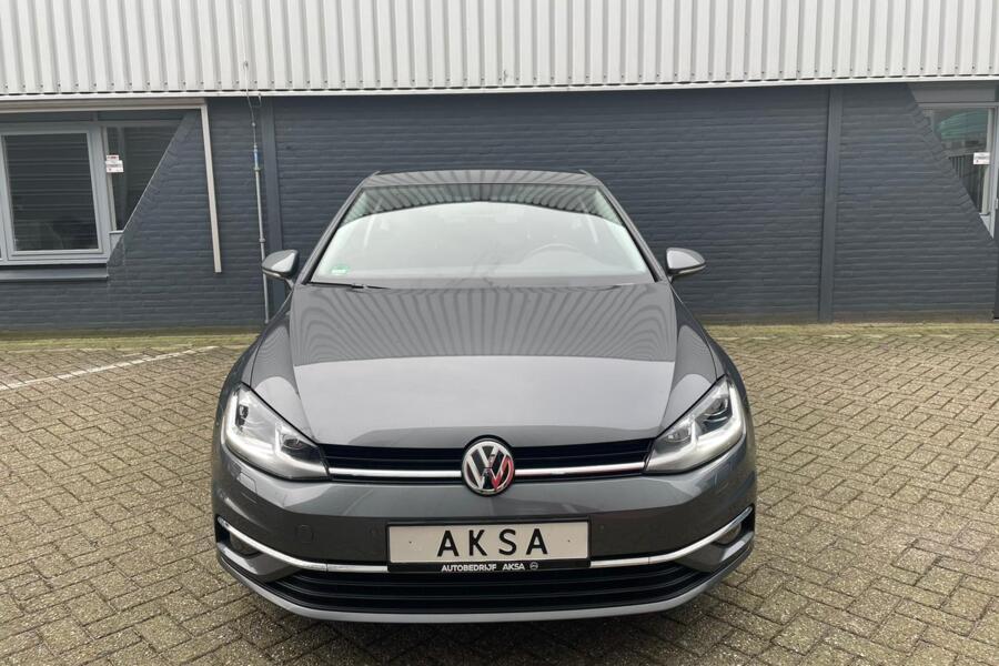 Volkswagen Golf 7 1.5 TSI 131pk Highline DSG Automaat | Navi