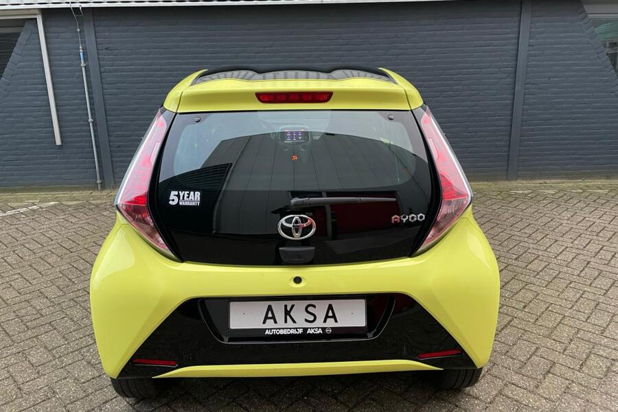 Toyota Aygo 1.0 VVT-i x-cite | Keyless | Climatic | Camera